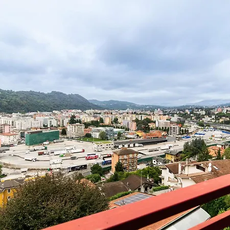 Lena House - Swiss Border View Apartamento Como
